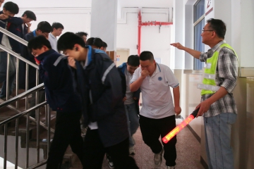 JP0A4185.JPG